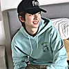 zyrr_en.a