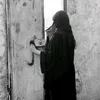 غَـموِضَ .•