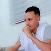 user1715772261350