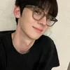 mờ hờ.