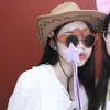 xinhgaitinhquai1011