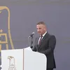محمد فاضل يمثلنا