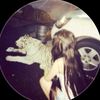 carlyy437