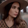 arina.mont