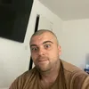 ashtondogvernonea6