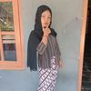 saaa_suka_rassell