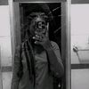 _shes.tee