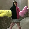 kisses_in_the_wind