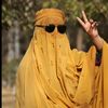 niazi.queen.017