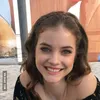 اضحك معنا