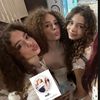 kalogeras_sisters_fan1st