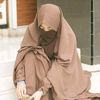 anakperempuanpertama83