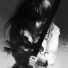 ❀