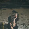 брюнетка