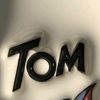 ටොම්