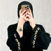 user1800619322719