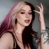 queen_camm