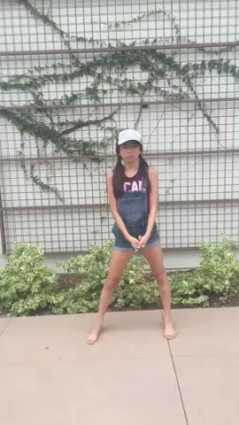 PANDA PANDA🐼🐼 @musical.ly #featureme