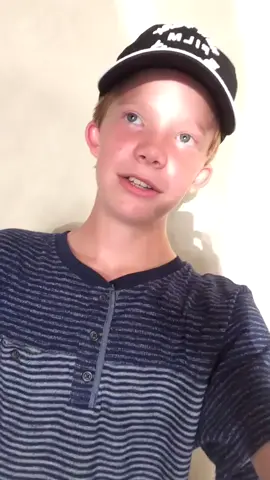 I don't get paid enough for this... The Statue Of iberty Edition! #FeatureMe @ph03nix 