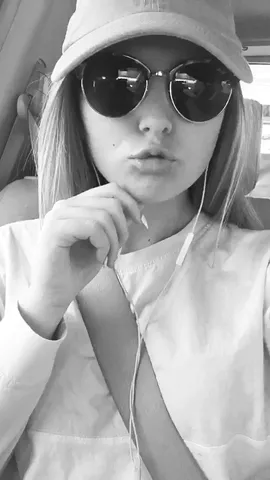 Add my snapchat: emersonansley RESPONDING TO ALL 