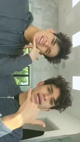 📞 #Twins