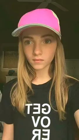 bet your looking for something new 👀 #tuttingchallenge #featureme #lipsync 👄