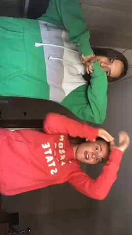👅🌹