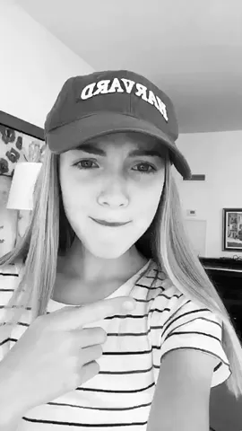 #Toothbrush 👸🏼✌🏼️ #lipsync {insta: laurenorlando88} ❤️