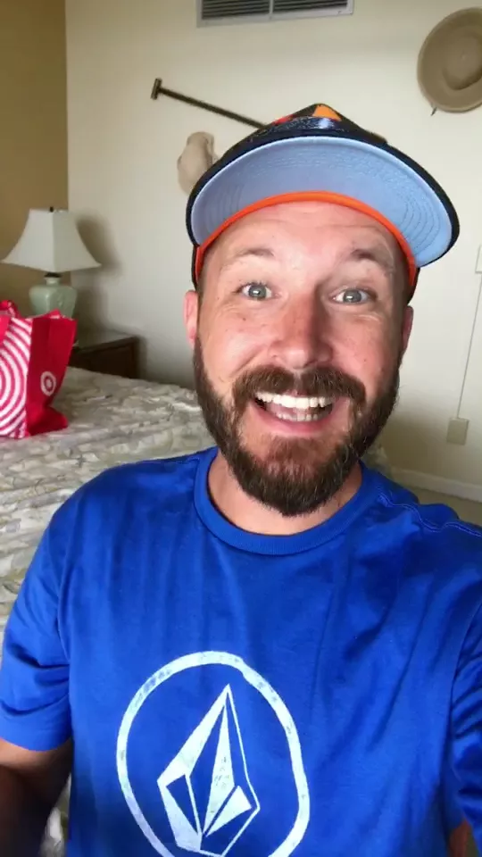 I'm live right now!!! Ask me a question in the comments!!!answering LIVE. ❤️ #question asked by @brem10 