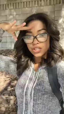 💦