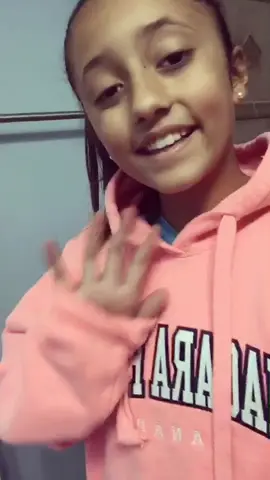 #story #HeavySweaterChallenge #FeatureMe @Lex_0724