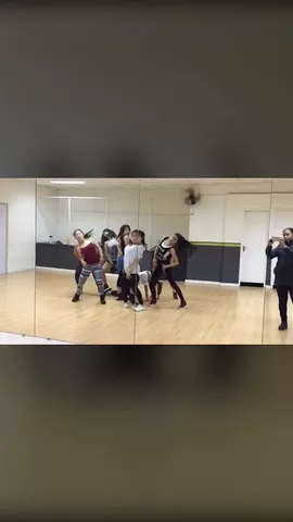 Passando aqui para agradecer os 1,03M DE ❤️😍 obg #destaque 