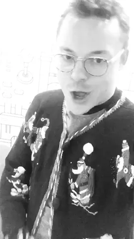 When you wear my sweater 🙌#duet with @misssmj 