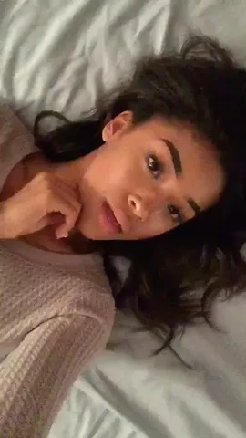 🎥