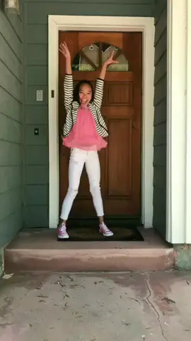 ily❤️💫😘#BreakMyHeartChallenge follow my insta! @nicolelaeno