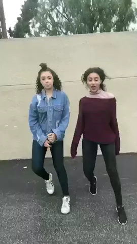 💜💛✨ #She #IsacElliot