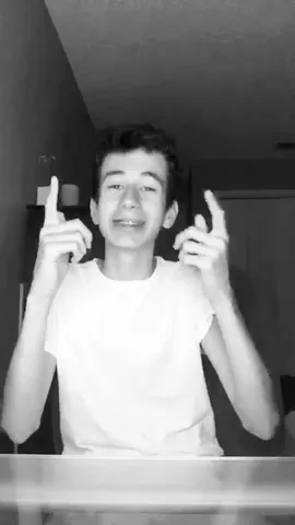 #Desperateo to know the actual words to this song #LipSync #Despacito #FeatureMe