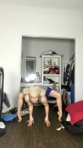 #UnforgettableDanceChallenge Omgg what is wrong with me 😂😂