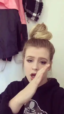 #duet with @wndrlust I LOVE THIS GIRL OMG💜💜 thank you for liking my musically's! Duet contest is still on guys!