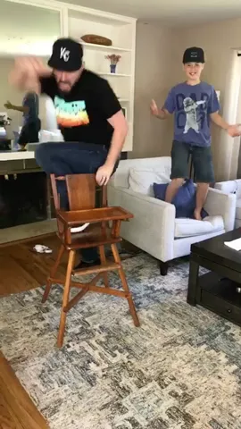 #TheFloorIsLavaChallenge #FAIL 🤦‍♂️😂 #TheFloorIsLava @calebcoffee #SummerVibes #WeekenedComedySkit