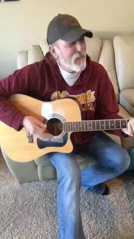 #TheNextIdol for #FathersDay ! #coverthisthursday #ThrowbackThursday #FeatureMe @musical.ly #MuserVoice