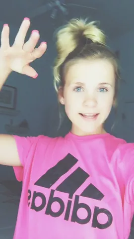 ❤️💧😢😥!!! Comment if u want me to make a musically on your acc. DM passwords🌸