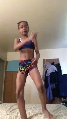 IB:@famous_nou #thatgirl #affected ||had twerk contest at #BDA yesterday|| #twerkbuddy #Alexis #Amayah