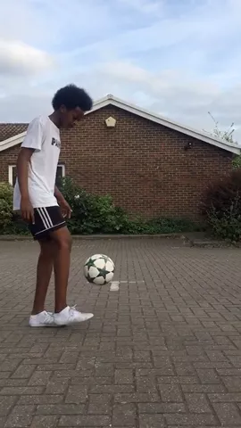 Skills 🔥🙌🏾 #BadgeMeSport #FeatureMe #Skills #London #Football #DailyChallengeSports