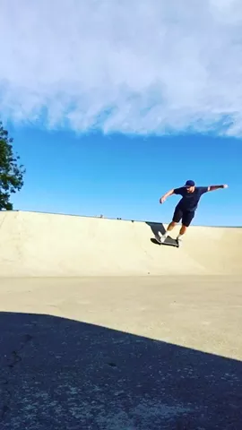 Tag a skater or faller!🇬🇧 #BestVlogDEvsUK #talenttuesday #featureme #featurethis #unitedkingdom #badgemevlog