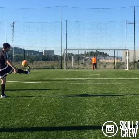 Rate this 1-10 ⚽️ #football #Soccer #calcio #featureme #featurethis @musical.ly