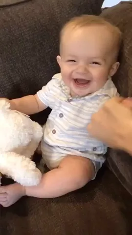 My nephew is cuter than yours 😻😹 #imsprung #whatismylife tag 3 peeps!