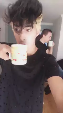 morning tea and shake 👊#MorningDuetChallenge #SlowMotionChallenge