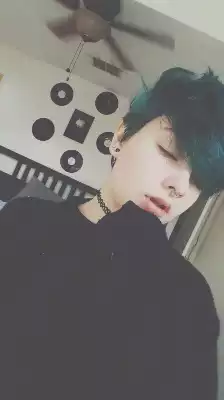 ever think of me?





#follow4follow#like4like#gay#pan#lgbt#aesthetic