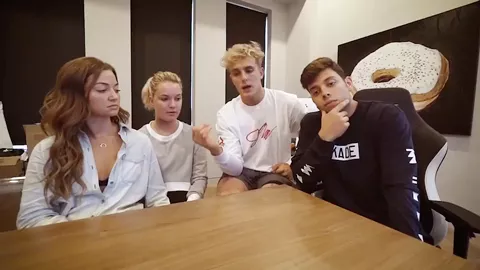 Have you heard the latest Team 10 drama?! 😱 #JakePaul #Team10 #FaZe #YouTube